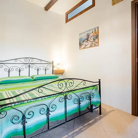 Nonno Toto Villa Acquarica del Capo